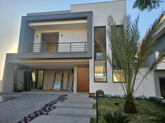 Casa de condomínio no Res. Villa Bela Vista, Reserva Jequitibá,  Santa Rosa, Piracicaba. 