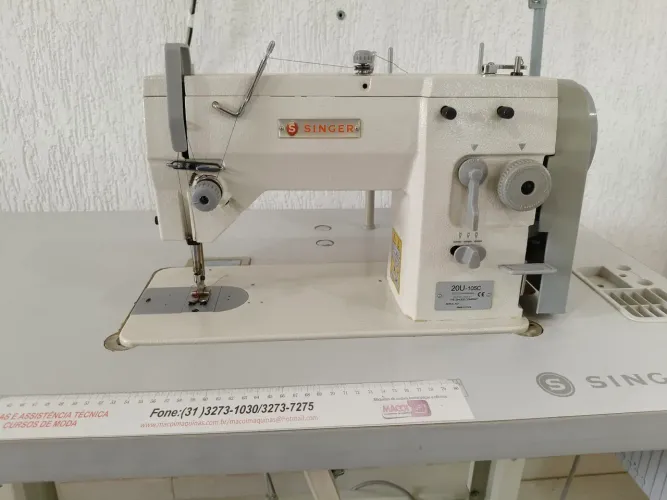 Máquina de Costura Singer Direct drive Original semi industrial reta e Zig Zag 