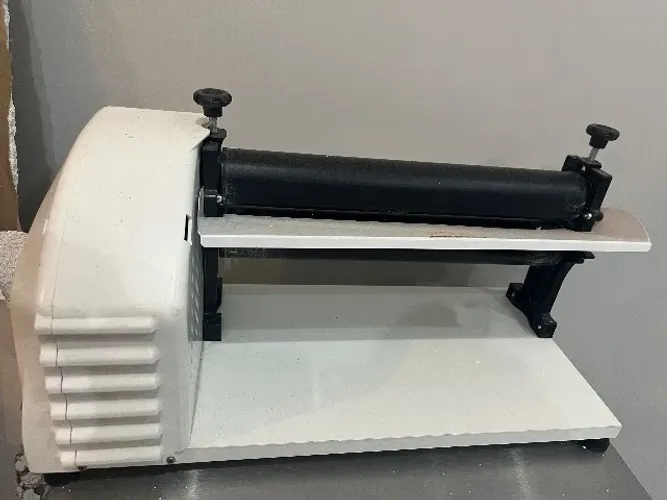 Máquina elétrica de massa