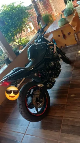 Vendo ou Troco XJ6 N 2011