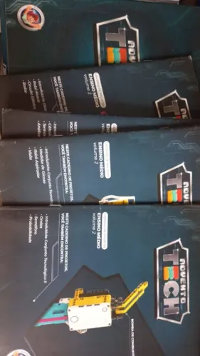 Livros de Robótica 2 ano ensino médio - Rede adventista - Aventuras em Tecnologia