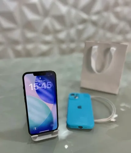 iPhone 13 128GB - Meia noite
