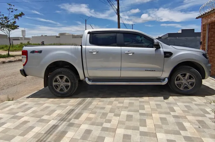 Ford Ranger XLS 2.2 4X4 CD Diesel Aut. 2020