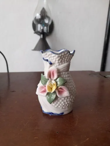 Vaso pequeno louça