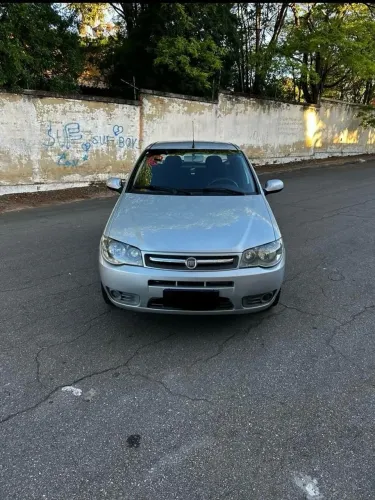 Fiat Palio 1.0 Celebr. Economy F.flex 8V 2P 2012