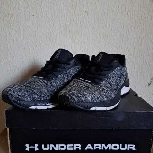 Tênis Under Armour Skyline 3 - Nº 43