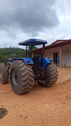 TRTOR NEW HOLLAND 7630 ANO 2021