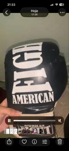 Kit muay thai com bandagem, luvas e bolsa