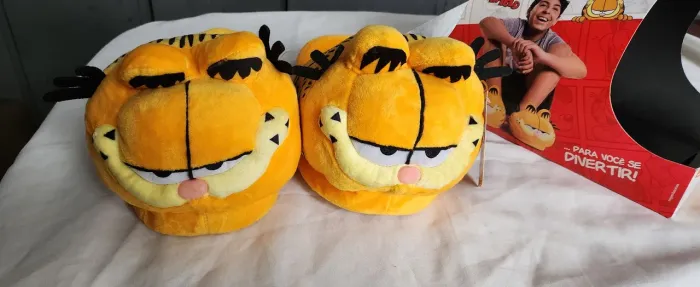 pantufas garfield tamanho g novas