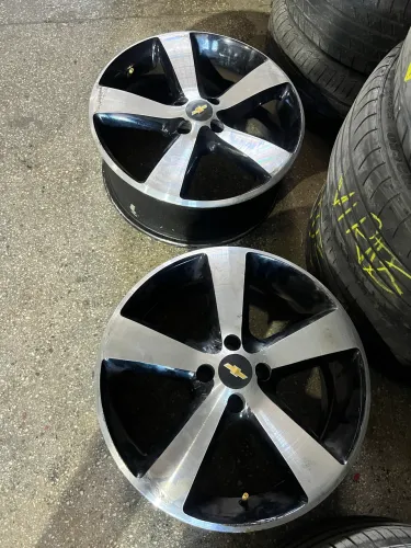 Rodas aro 17 R17/ 4x100 tala 7 diamantada