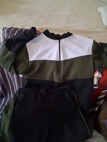Vendo roupas novas