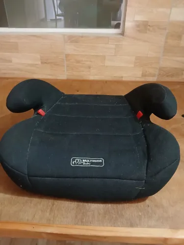 Assento para criança de carro