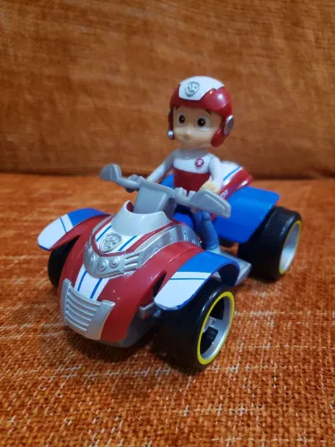 Boneco Ryder ,com veículo patrulha canina