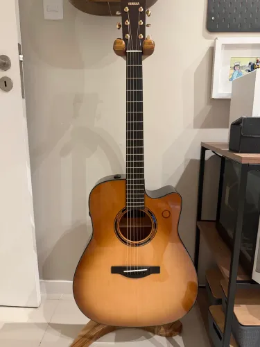 Violão Yamaha TAG3C