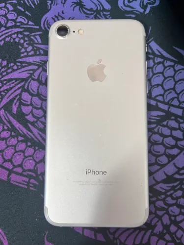 iPhone 7 256 em bom estado