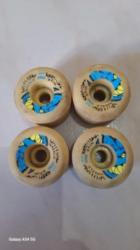 Roda para skate spitt fire 99a dureza tamanho 57mm