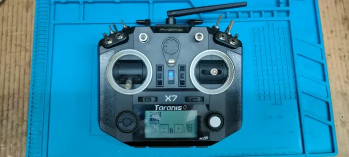 Rádio Taranis Qx7 Frsky + 2 Receptores Frsky