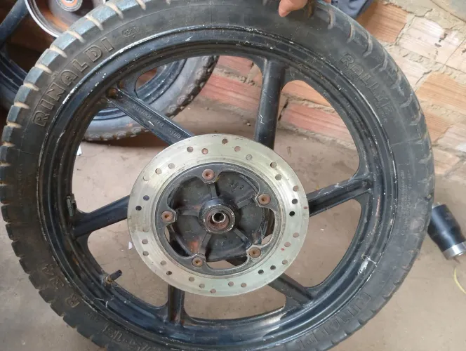 Par de Rodas Liga Leve Honda CBX 200 Strada + Disco de Freio