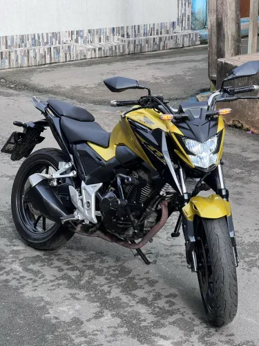 Cb tuwyster 300f quitada