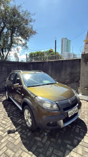 Renault Sandero Stepway Hi-power 1.6 8V 5P 2014