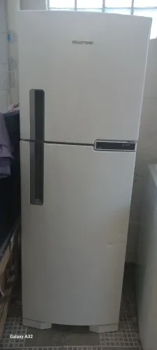 Vendo Geladeira Brastemp 