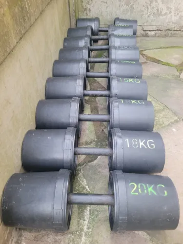 Kit Completo Halteres Caseiros (9 unidades: 10kg até 20kg) **Não entrego**