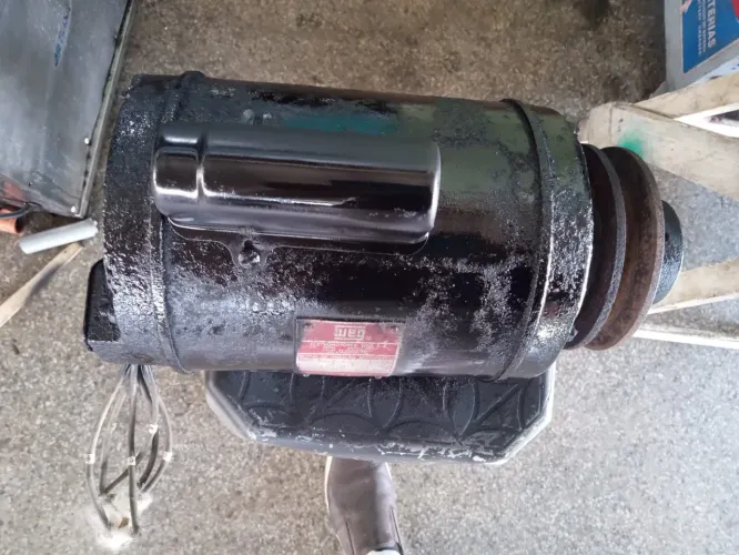 Vendo moto de Indução Monofásico