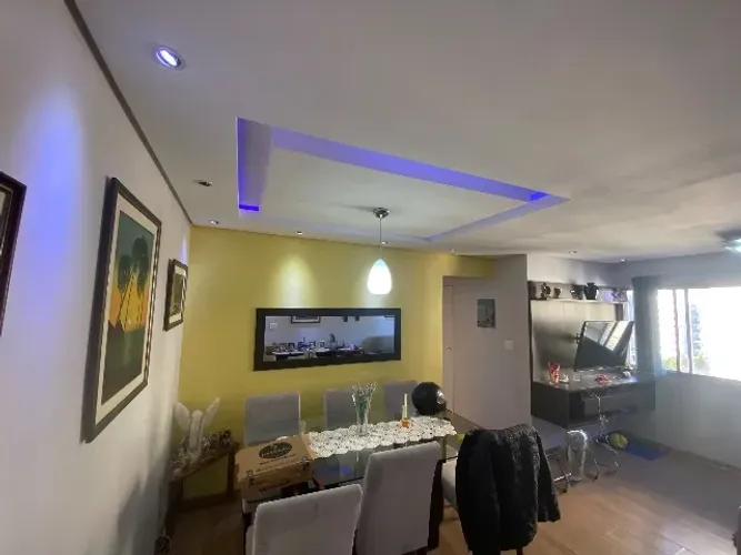Apartamento na saúde , 2 quartos , 2 banheiros e 1 vaga