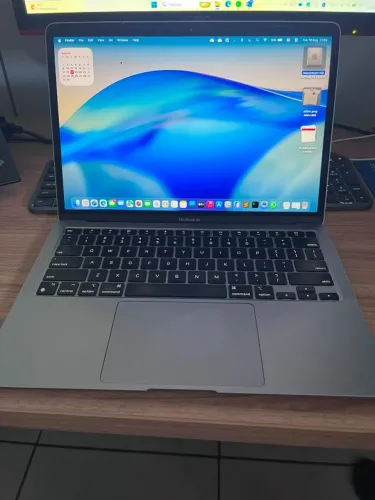 MacBook Air M1 2020 | 8GB RAM | SSD 256GB | Caixa + Carregador