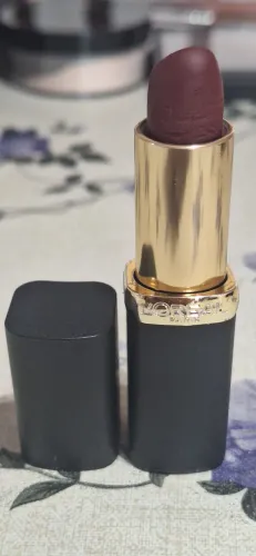 Batom L'Oréal color riche matte