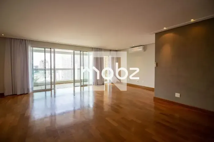 Apartamento à venda na Rua Barão do Triunfo, 142 - Brooklin - São Paulo - SP - CEP: 04602-