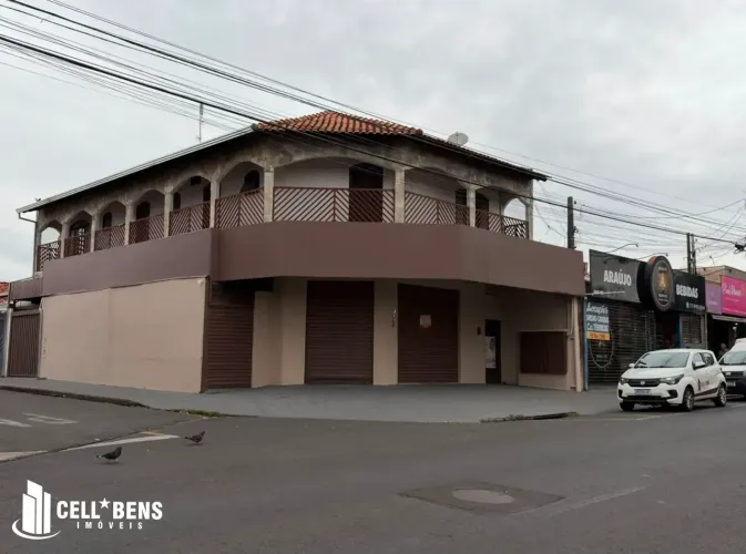 Salão comercial de 110 m² na Av. Danilo Galeazzi