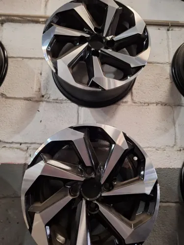 Rodas aro 14 Tarântula novas dá KR 1.950 