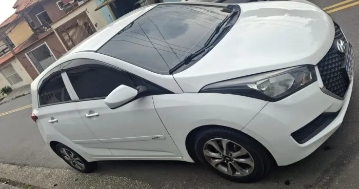 Hyundai HB20 Unique 1.0 Flex 12V Mec. 2019