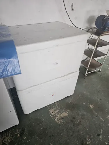 Caixa isopor 100l