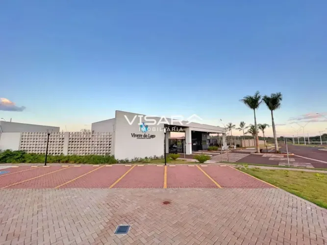 Excelente lote com 200m² á venda no Condomínio Fechado Vivere do Lago em Dourados/MS