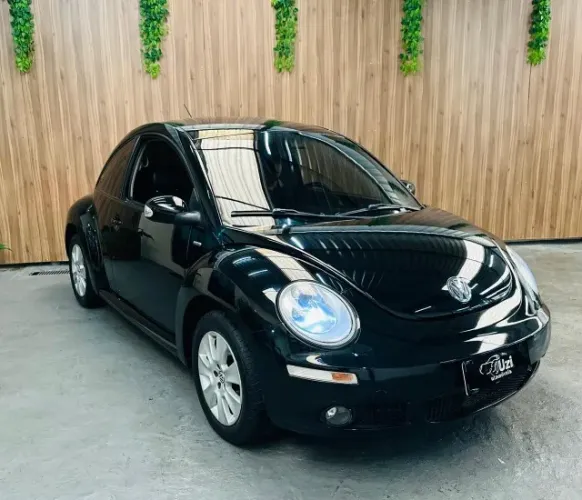Volkswagen New Beetle 2.0 MI Mec./aut. 2010