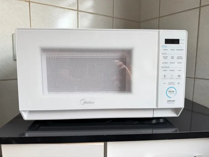 Microondas midea 20 litros