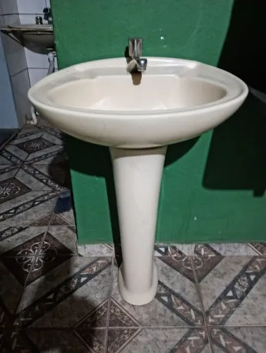 Vendo lavatório completo