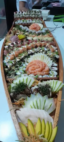 Rodizio de sushi na sua casa 