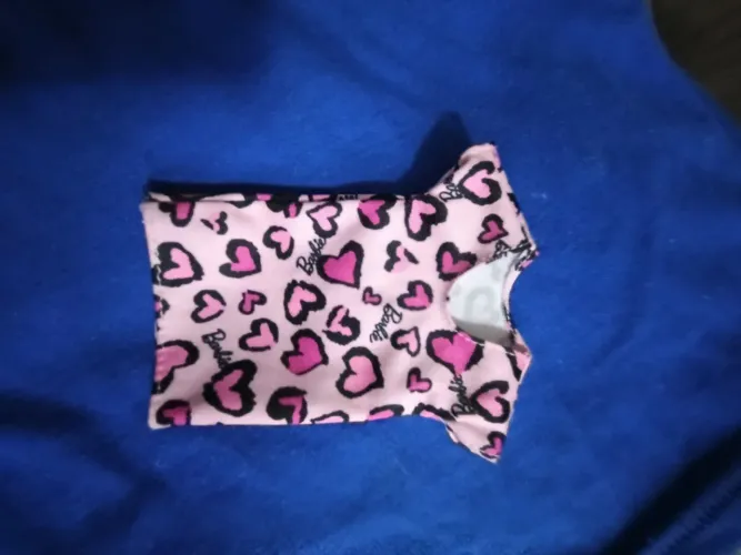 Vestidos para boneca Barbie (CADA)