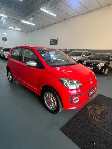Volkswagen Up! Black/white/red I Motion 1.0 Flex 5P 2015