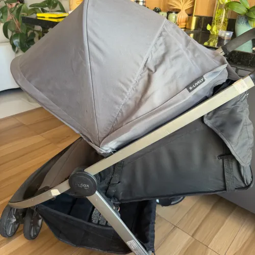 Carrinho De Bebê Britax B-agile Travel System/bebê Conforto (Usado)
