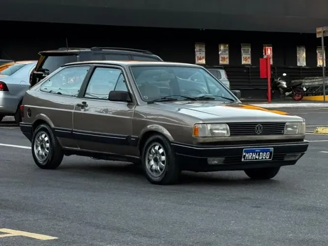 Volkswagen Gol Geração II GL 1.8 8V 90cv Alcool Mec. 2P 1992