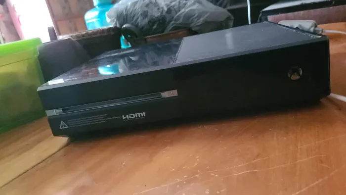 Vendo xbox one (olx excluiu o antigo anúncio.)