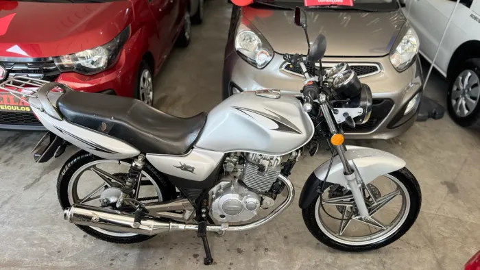 Suzuki yes 2009 / único dono 