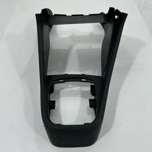 Moldura Console Central Volkswagen Gol 2017 A 2022 Preto