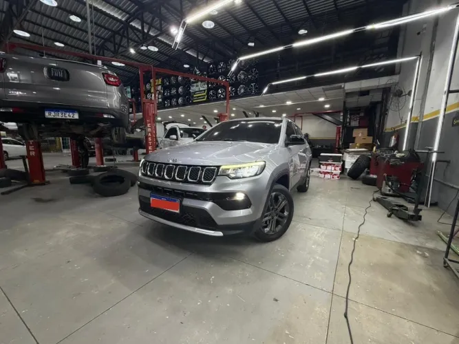 Jeep Compass Long. T270 1.3 TB 4X2 Flex AUT 2022