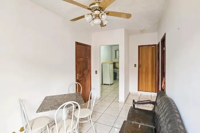 Casa Mobiliada no Jd. Padroeira - Osasco