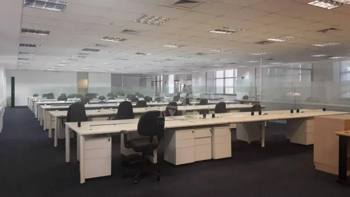 SALA MOBILIADA BERRINI